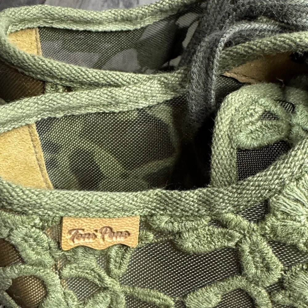 Toni Pons Far Espadrille Khaki Green Lace Shoe